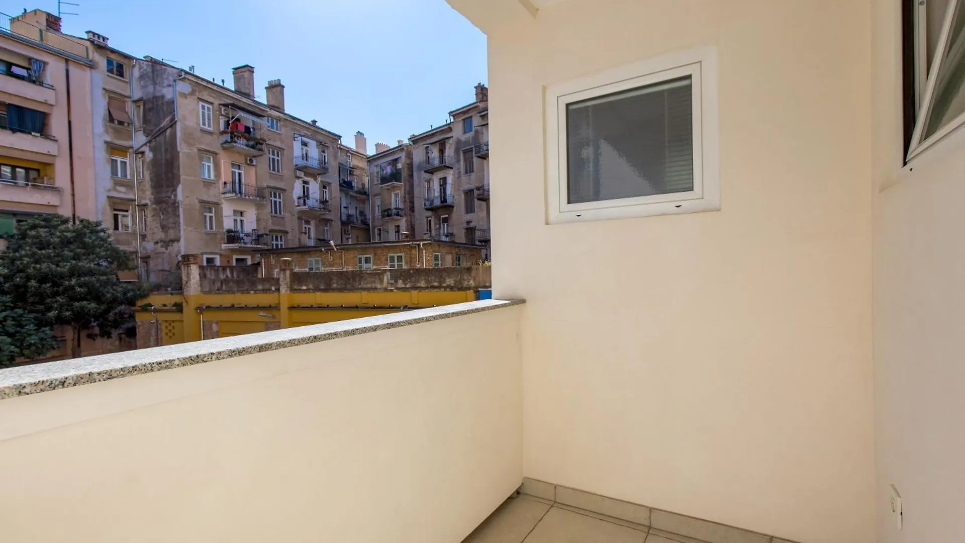 Apartment City Flower Rijeka