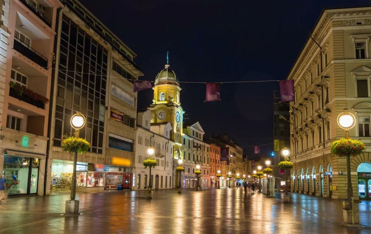 Apartment City Flower Rijeka 0*,  Croatia